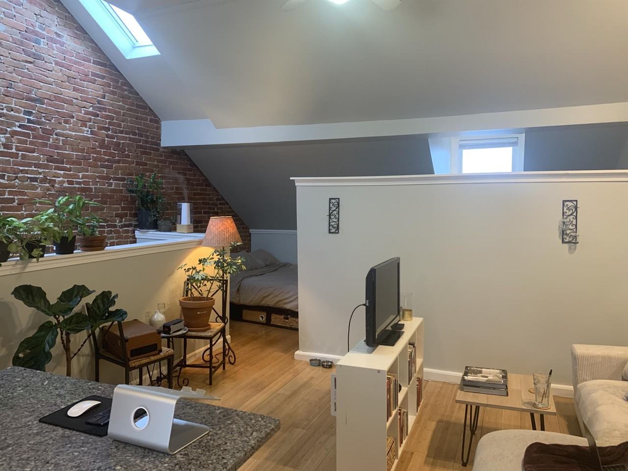 315 Meridian St #3 - Photo 5 of 10