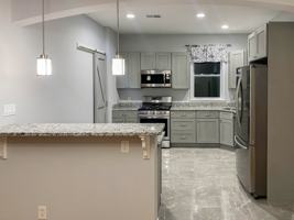 featured image of Alhambra Ave