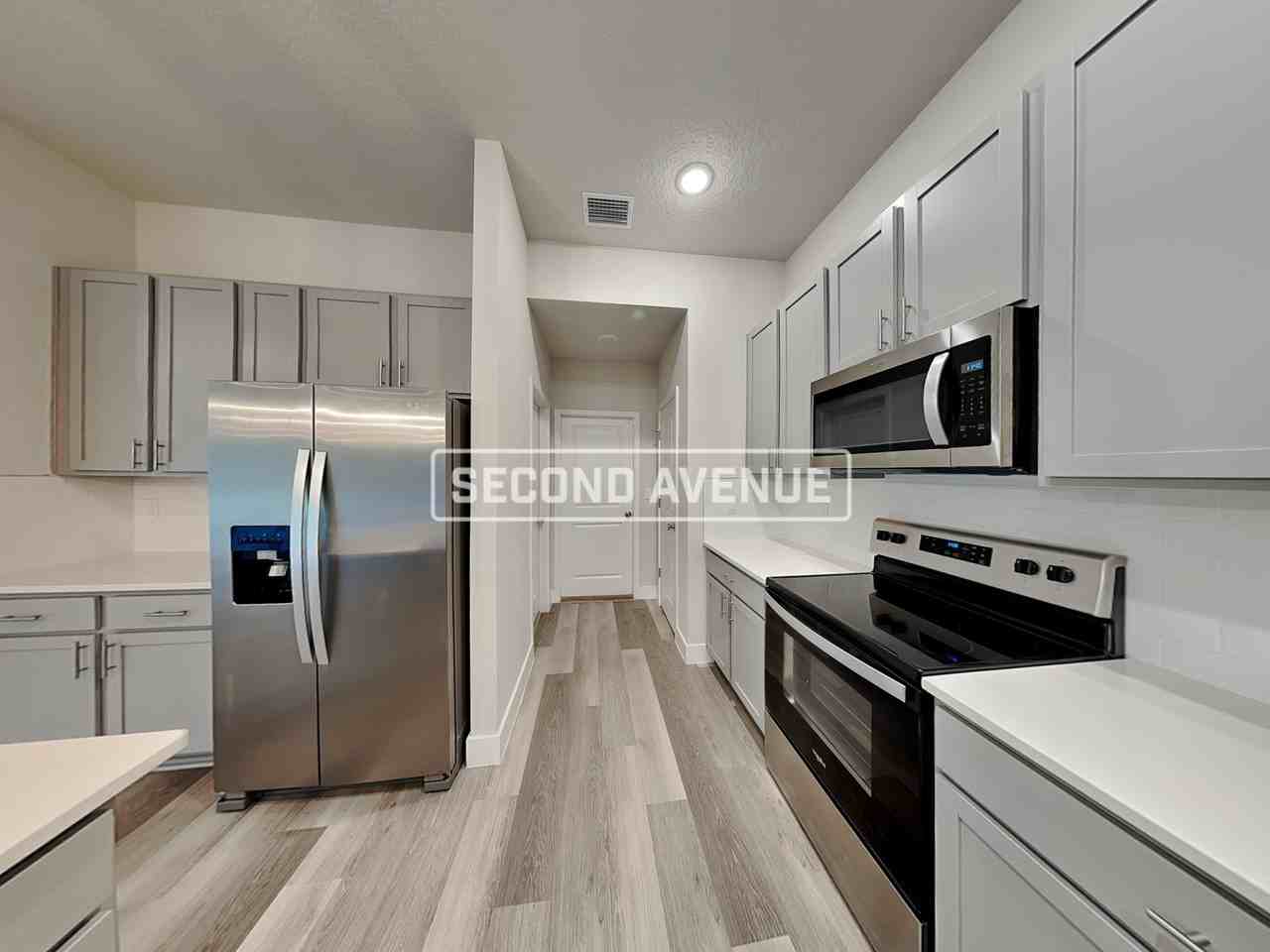 24 Uline Pl - Photo 5 of 20