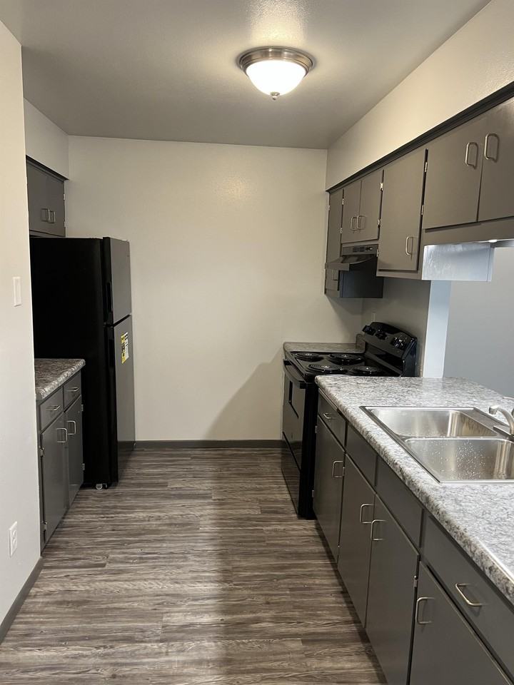 353 1st St #1 - Photo 2 of 11