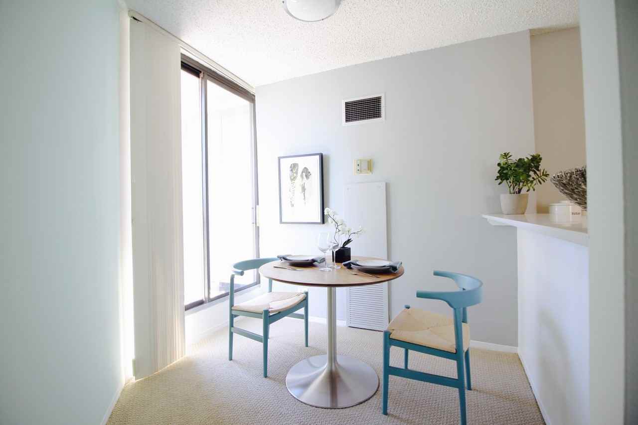 750 N Dearborn St #2-2 - Photo 2 of 12