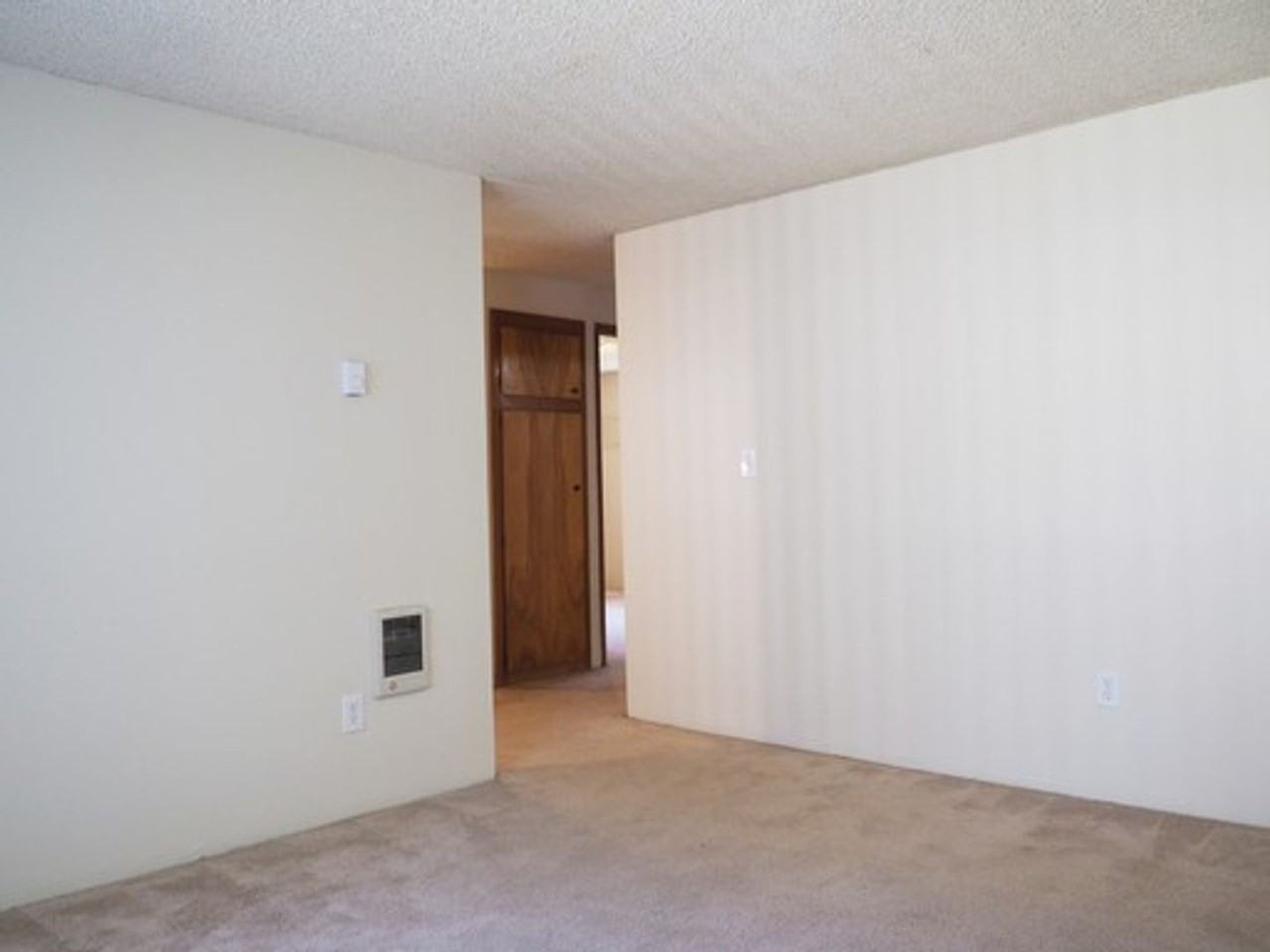 Shannon Apartments - Photo 4 of 26