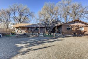 featured image of 864 Valley St