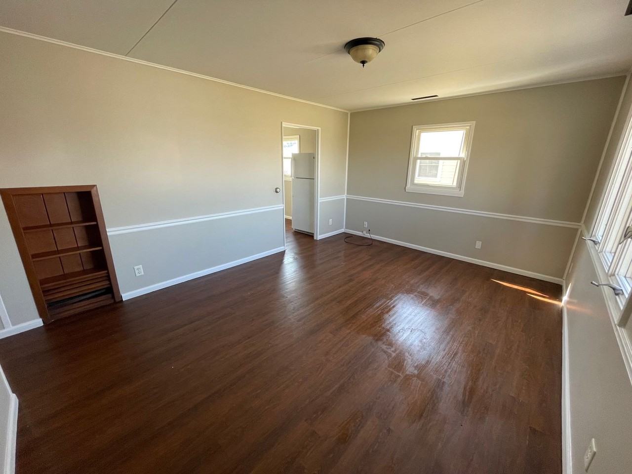 3133 Underwood St - Photo 2 of 11