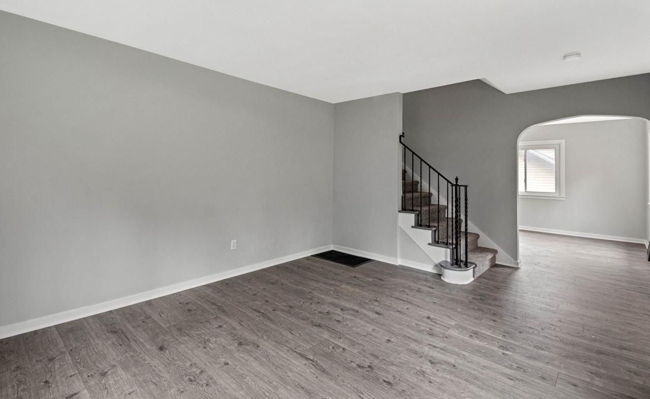 2603 Laketon Road - Photo 6 of 31