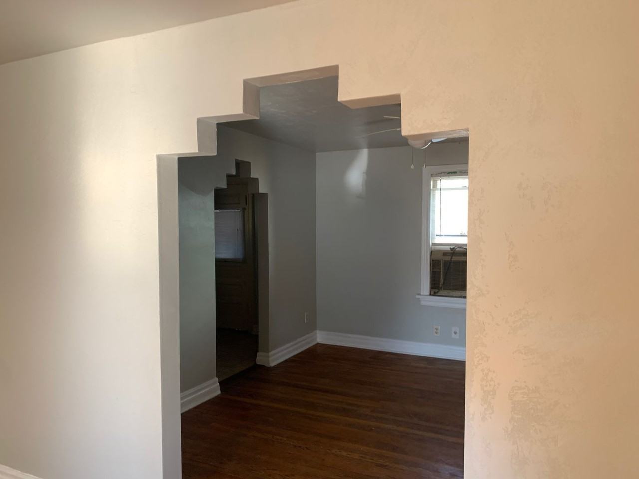 2649 Nw 23rd St - Photo 3 of 11