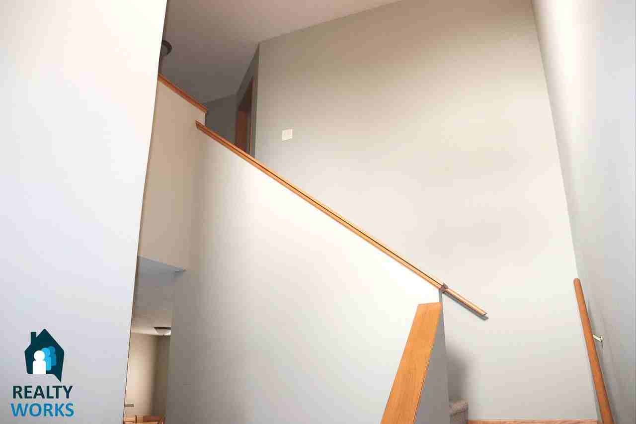 8114 Oshel Ave - Photo 5 of 12