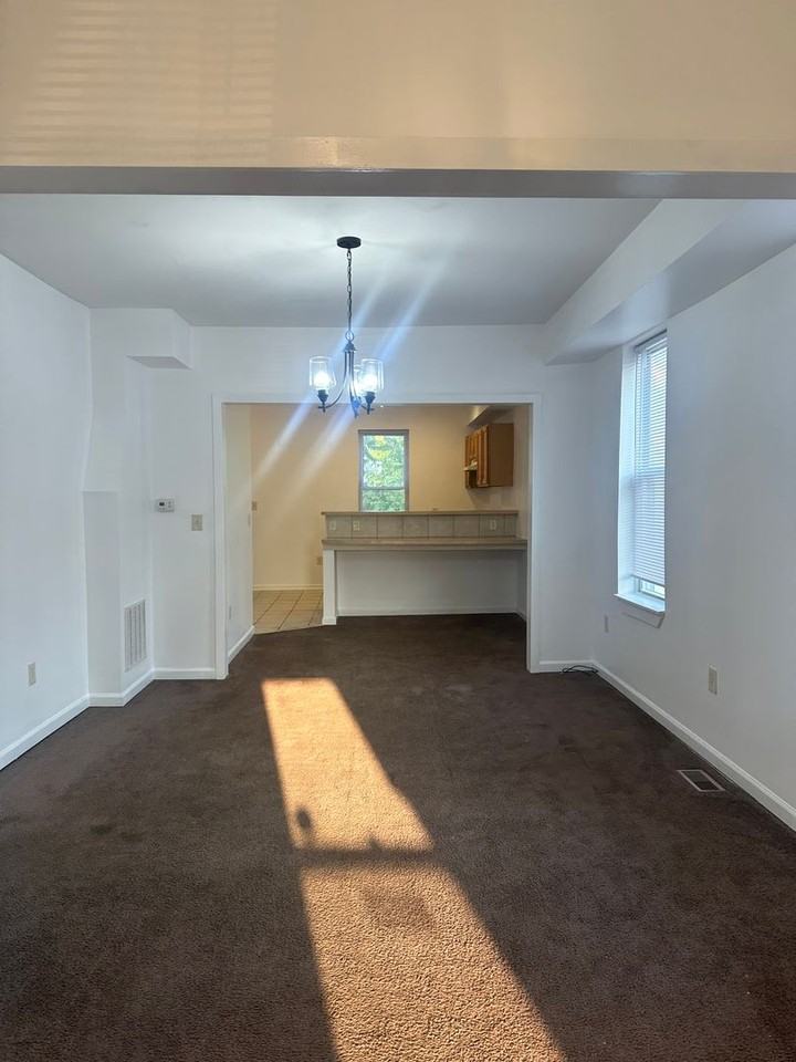2251 Annapolis Rd - Photo 3 of 23