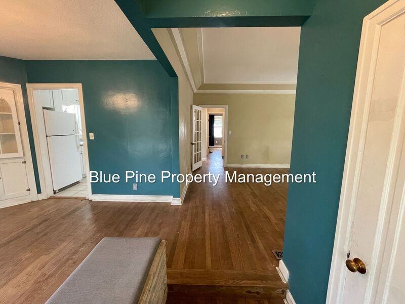 234 8th St - Photo 2 of 22