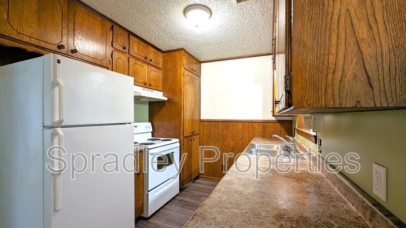 326B Tucson Dr - Photo 3 of 9