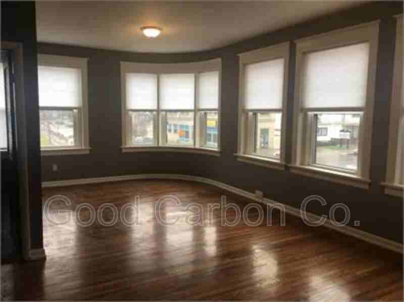 73 Saranac Ave - Photo 3 of 8