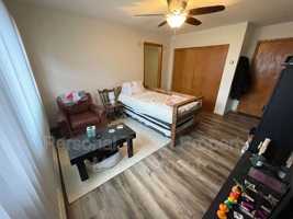 featured image of 420 10th Ave N #6