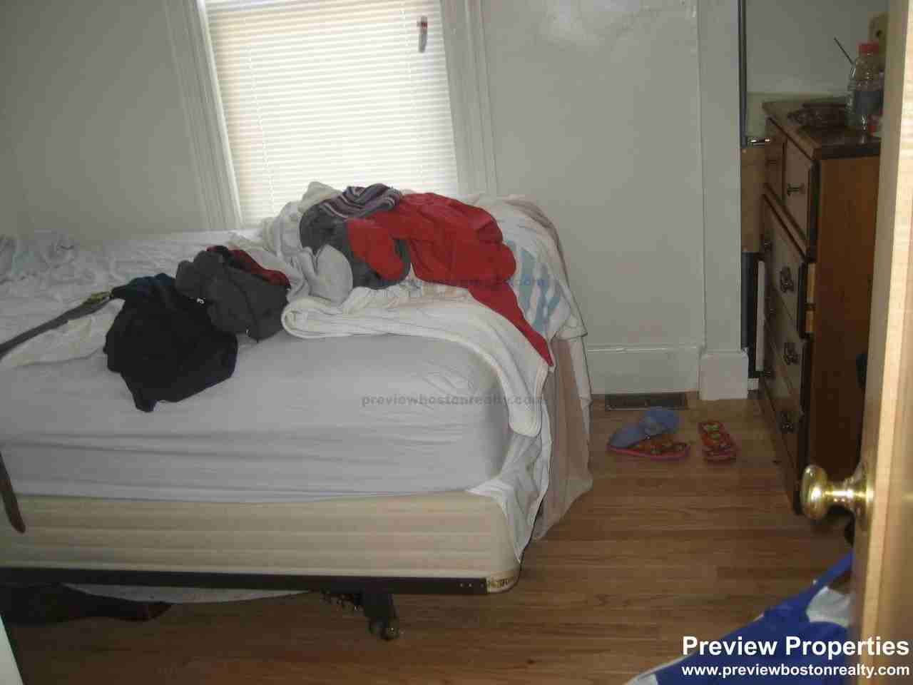 Highland St #3P - Photo 2 of 11