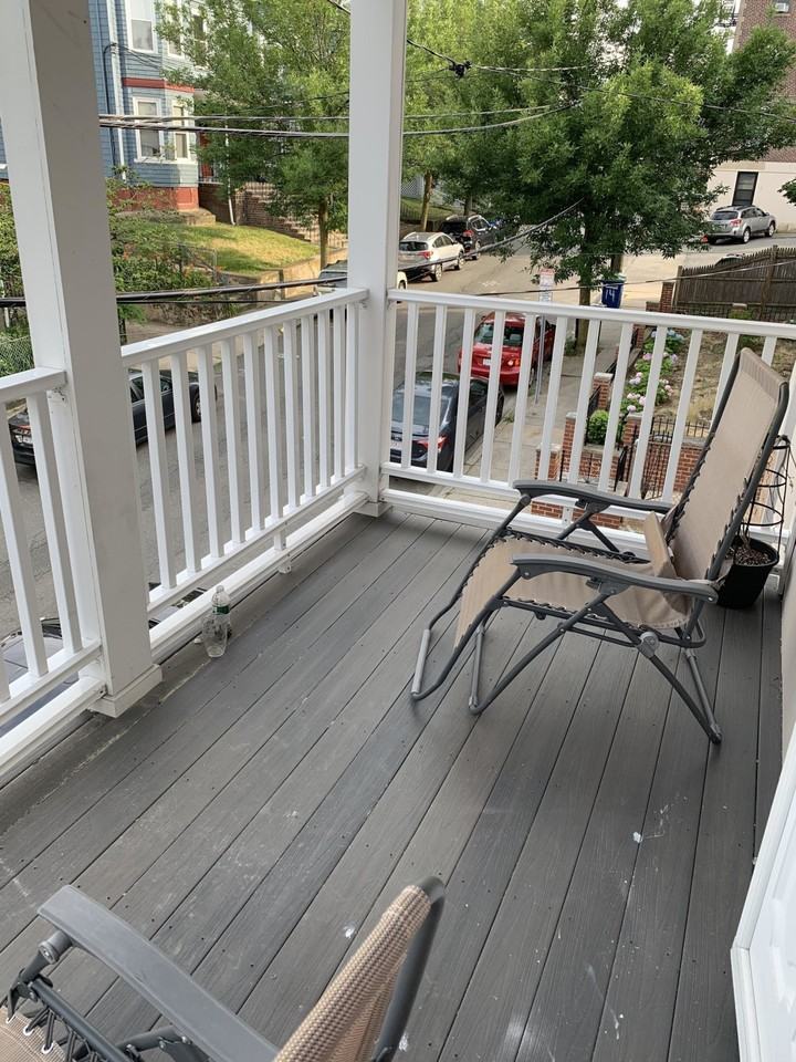 21 Bond St #1 - Photo 7 of 9