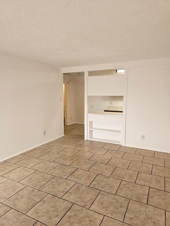 DAKOTA PROPERTIES LLC - Photo 2 of 3