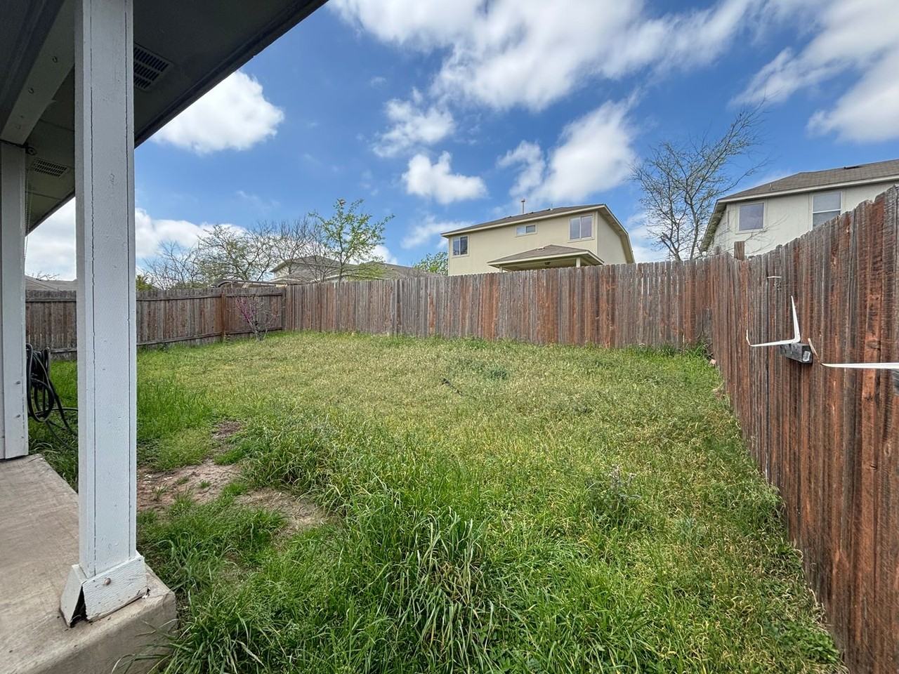 15308 Lady Elizabeth Ln - Photo 3 of 21