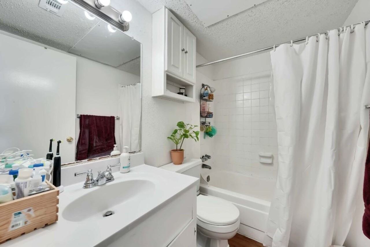 2803 Hemphill Park #B201 - Photo 7 of 26