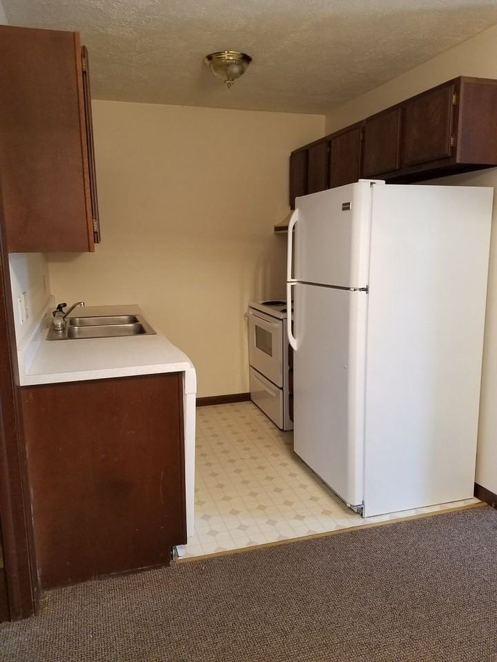 Woodside Apartments - Photo 7 of 31