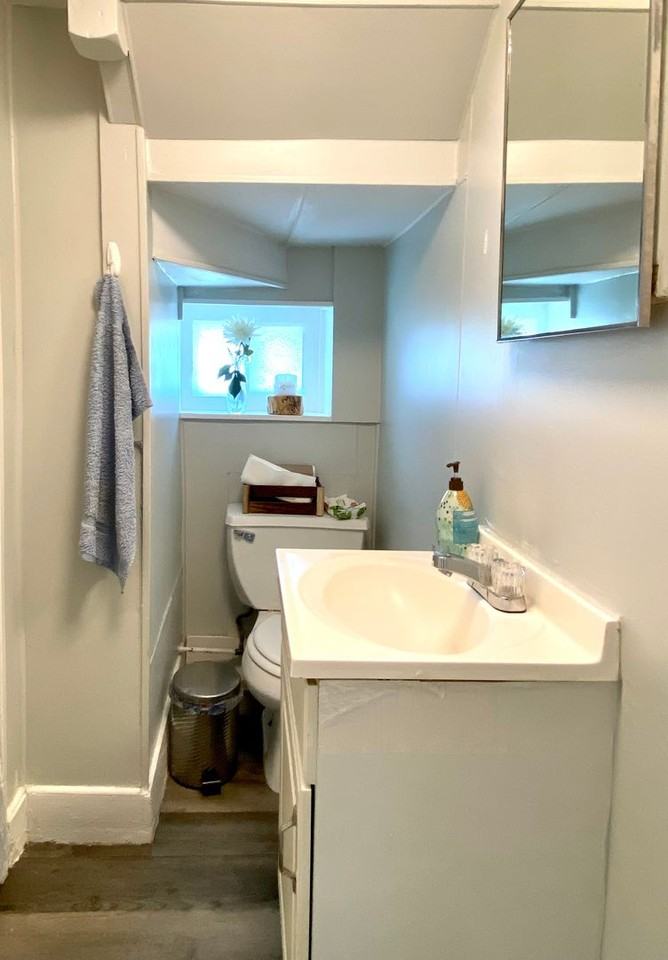 126 Leyden St - Photo 7 of 20
