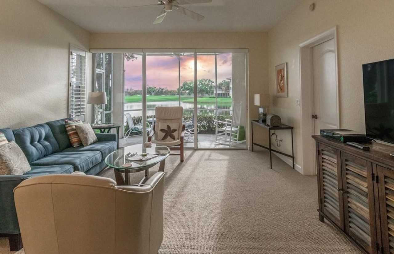 2444 Ravenna Blvd #101 - Photo 6 of 21