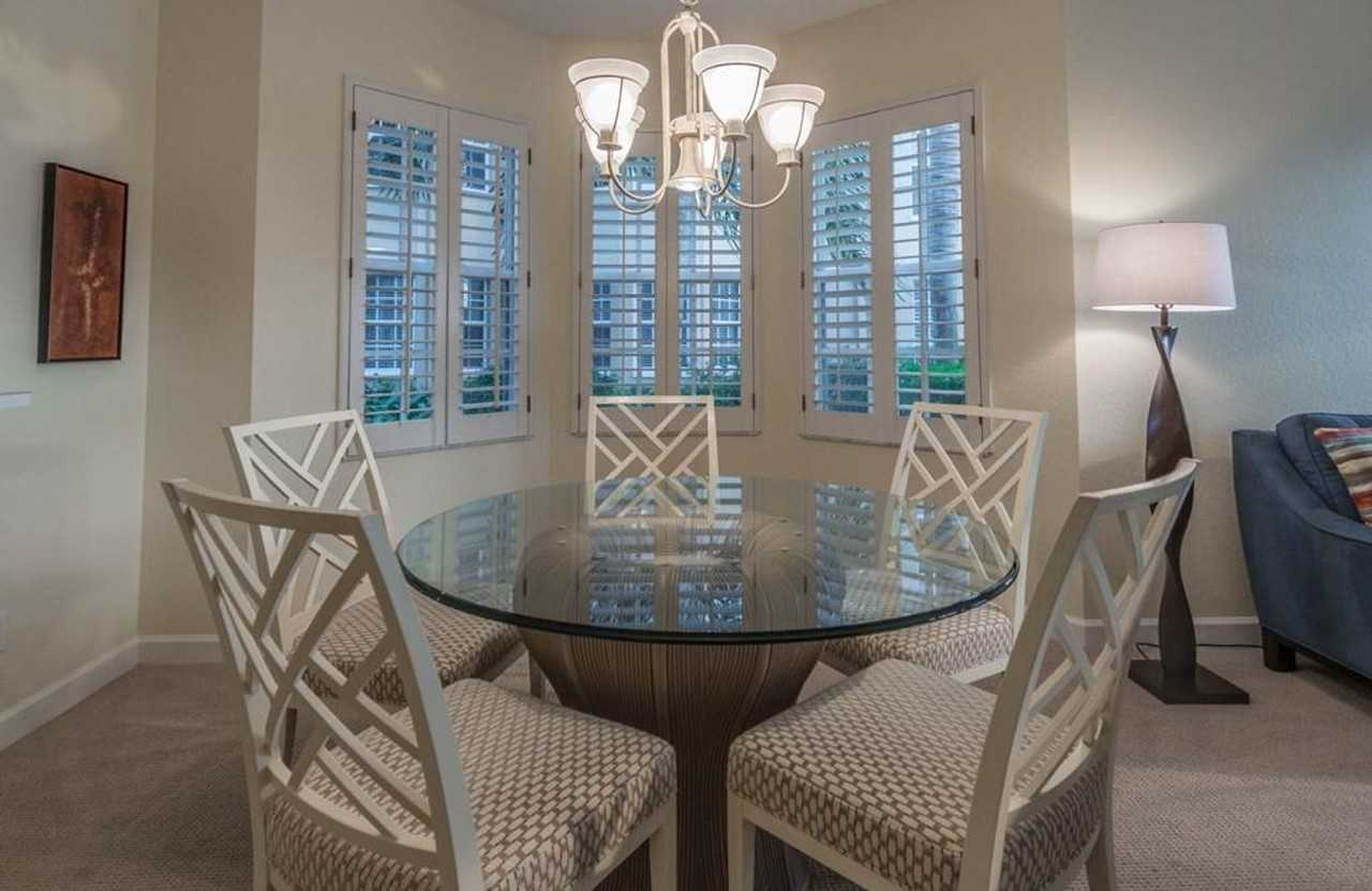 2444 Ravenna Blvd #101 - Photo 4 of 21