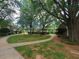 featured image of 1437 Brookwood Dr #B