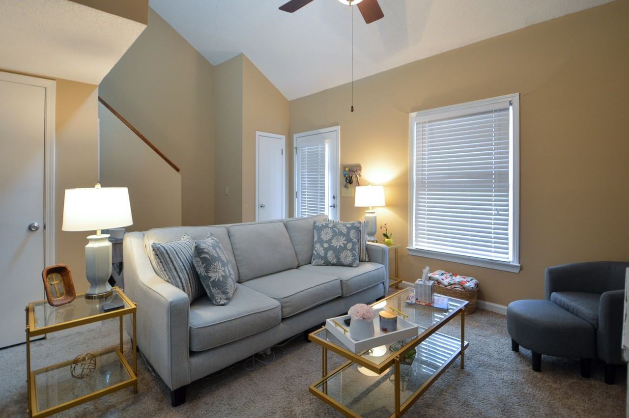 Gillespie - Photo 2 of 13