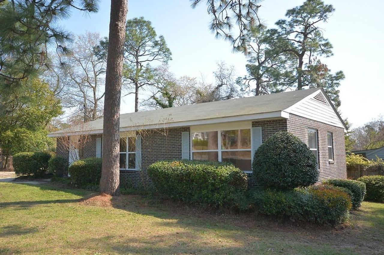 1622 Winter St - Photo 4 of 42