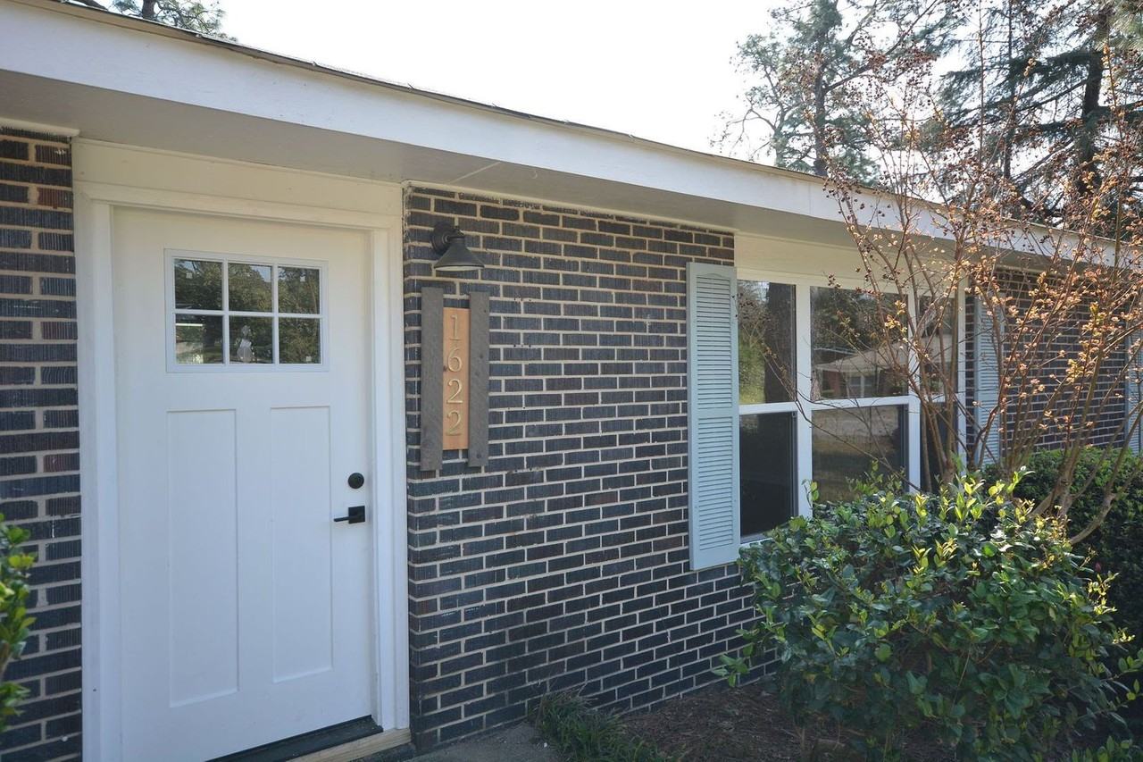 1622 Winter St - Photo 3 of 42