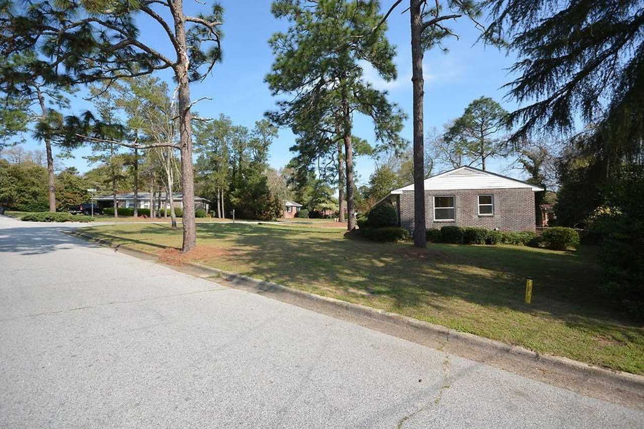 1622 Winter St - Photo 7 of 42