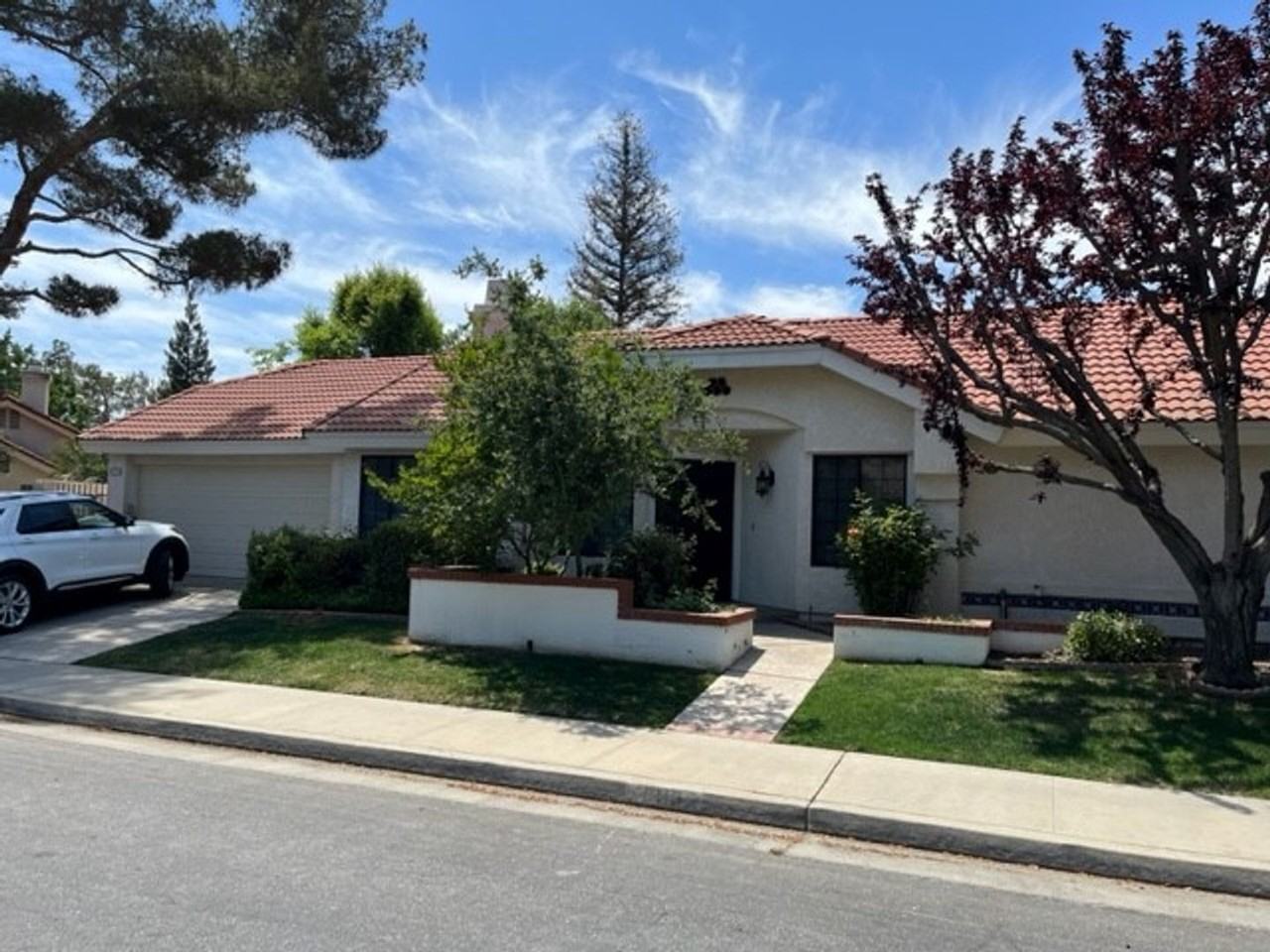 8113 Wimbley Way - Photo 5 of 15