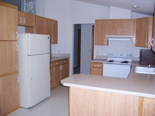 9291 Estey Way - Photo 2 of 11
