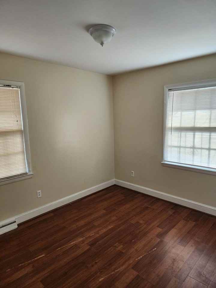 15 Fleetwood Dr - Photo 7 of 11