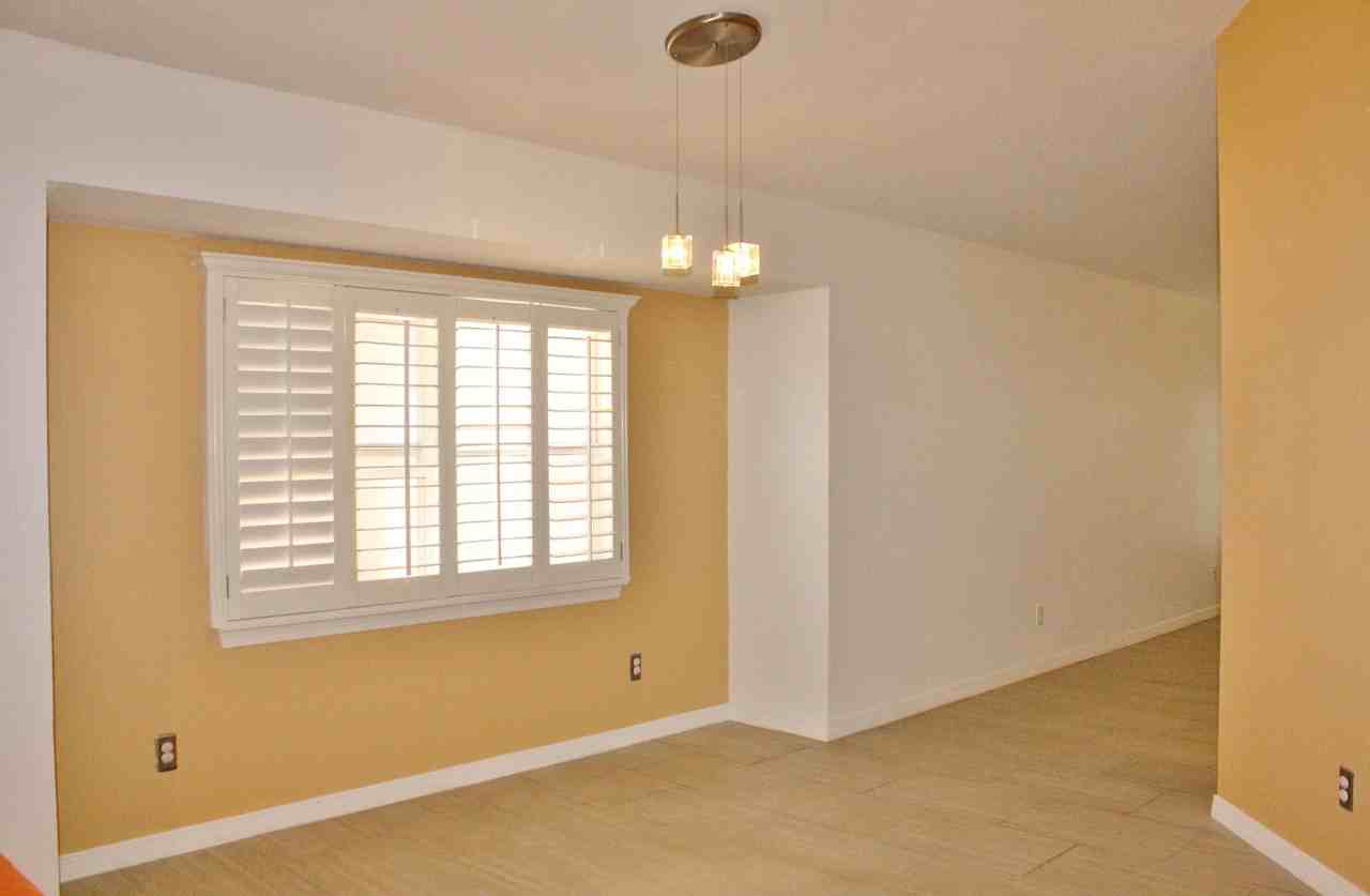 14220 Pacific Point Dr - Photo 4 of 19