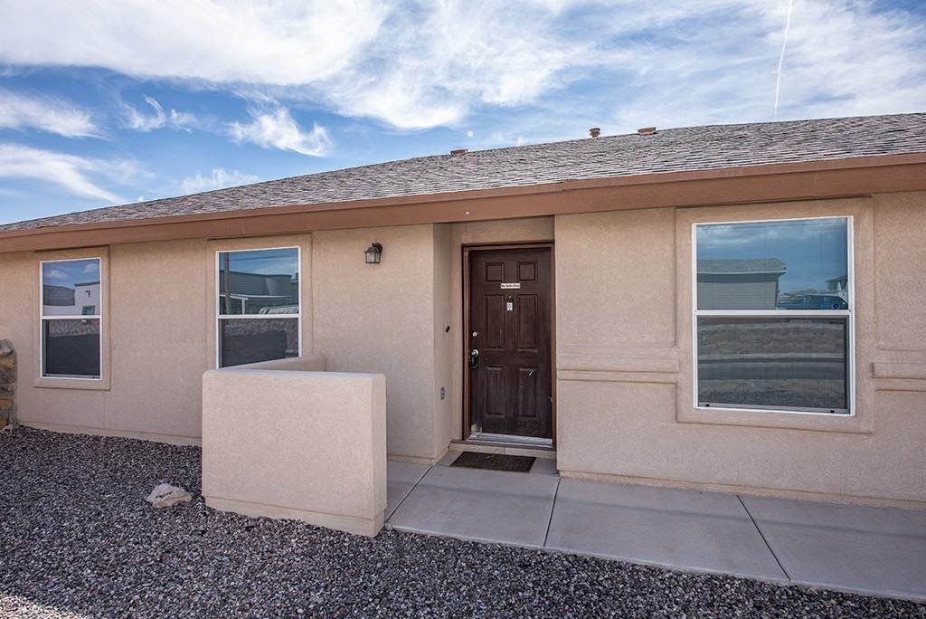 14636 Rockbridge Ave - Photo 4 of 23