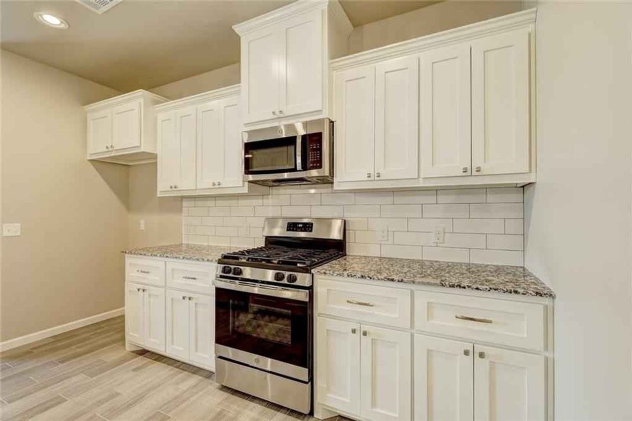 101 N Shannon Way - Photo 6 of 46