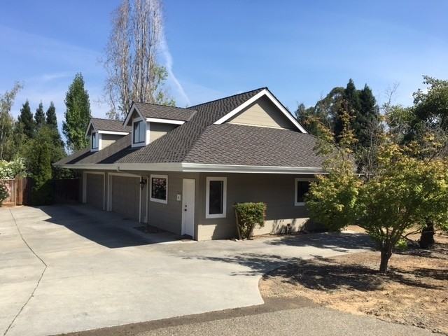 17920 Daves Ave - Photo 3 of 20