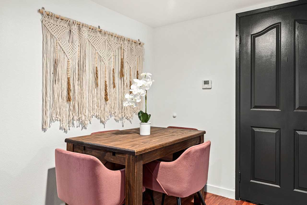 10777 Ashton Ave - Photo 5 of 50