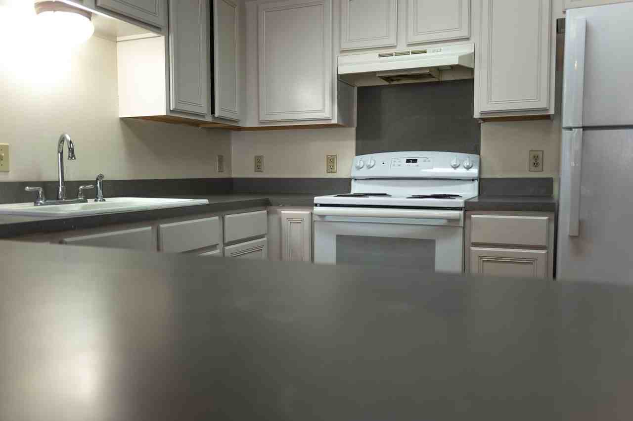 2br 2.5 bath with washer/dryer - Photo 7 of 19