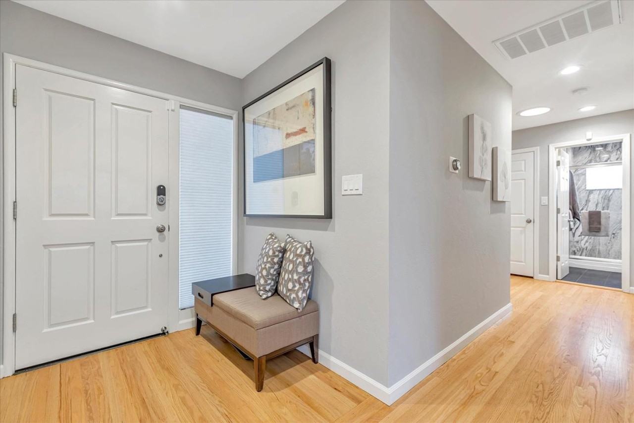 1556 Warbler Ave #NA - Photo 3 of 10