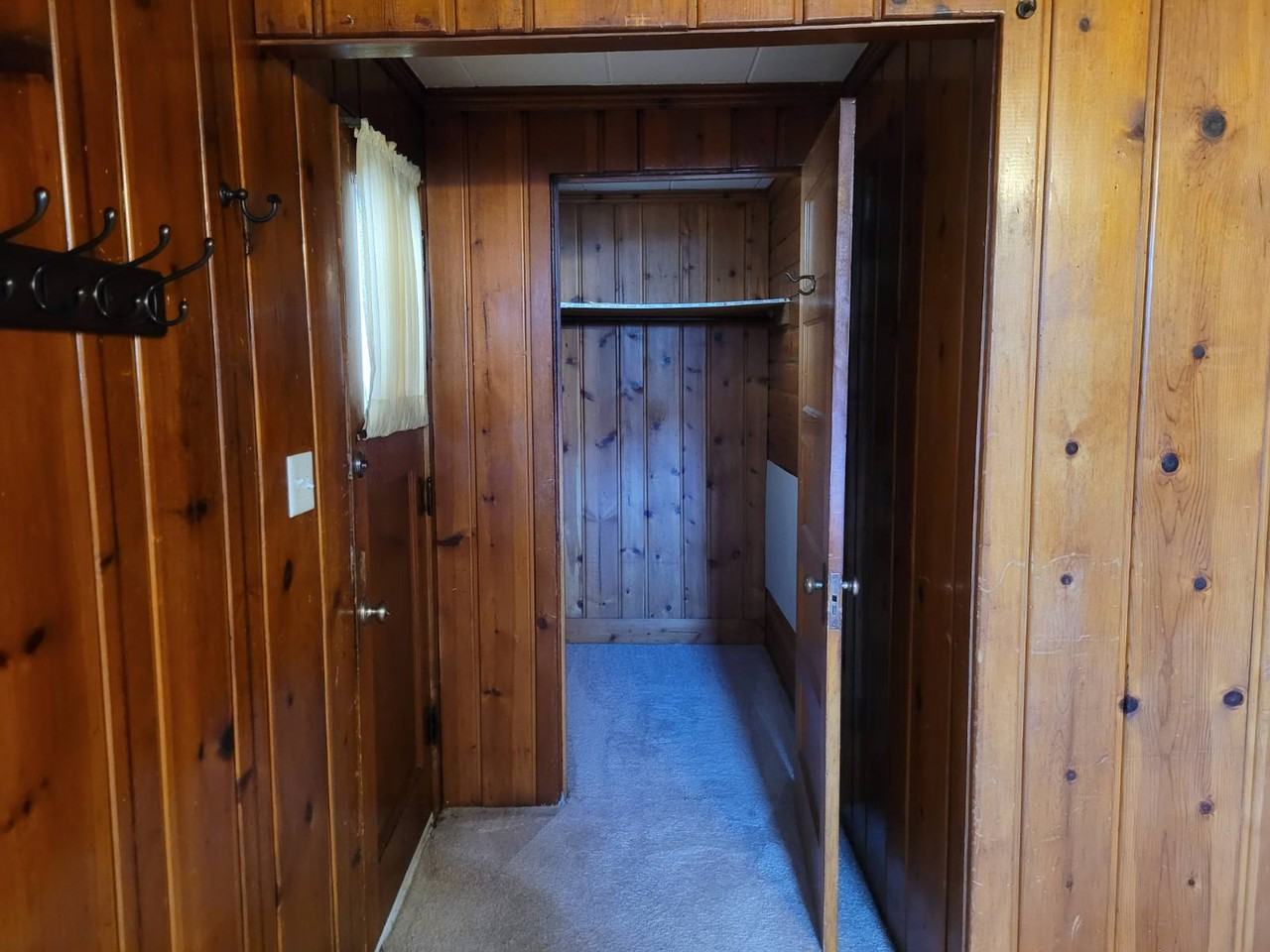 2120 Russell Ave #4 - Photo 5 of 19