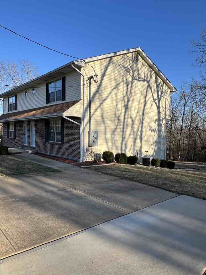 2682 Wegmann Rd - Photo 2 of 20