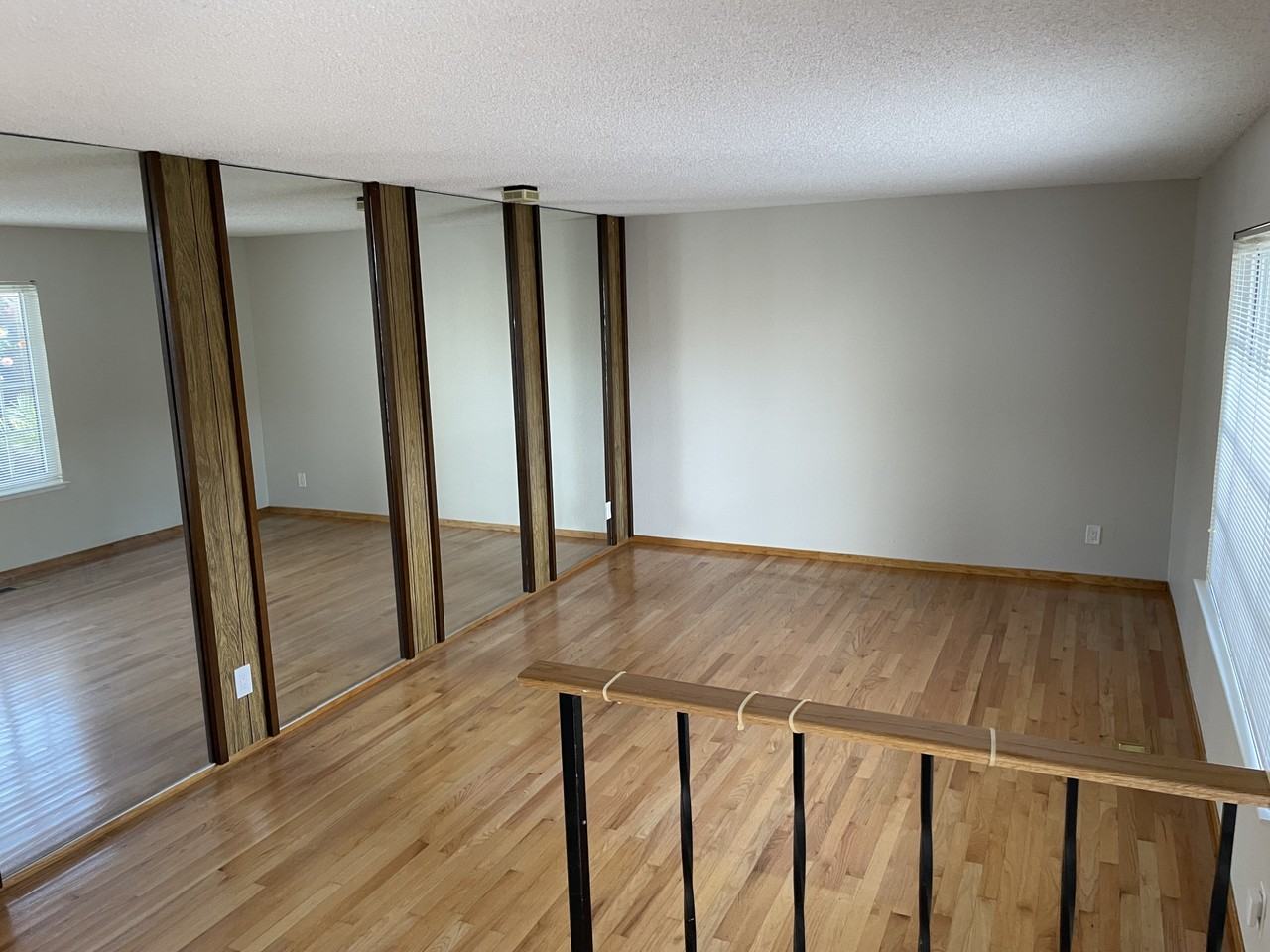 3812 Palos Verdes Way #NA - Photo 3 of 14