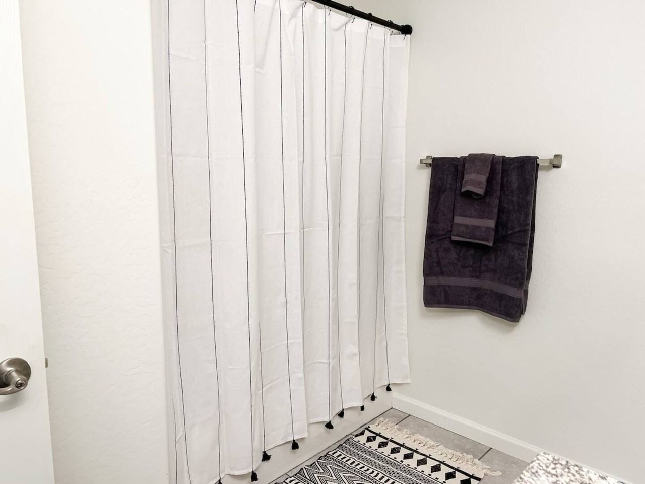 8503 E Leigh Dr #3 - Photo 3 of 10