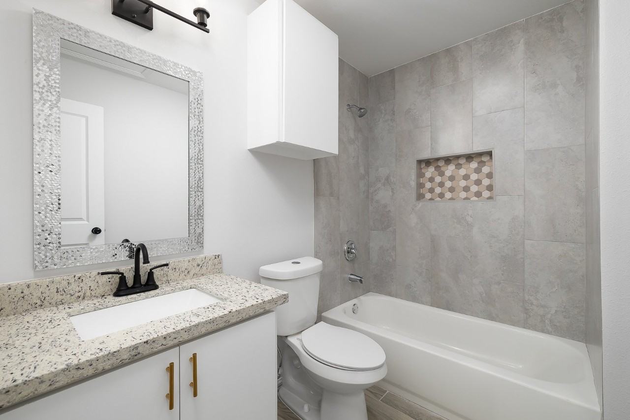 3300 Fuerte Ave #NA - Photo 7 of 13