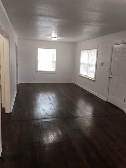 2046 E Xyler St #1 - Photo 5 of 41