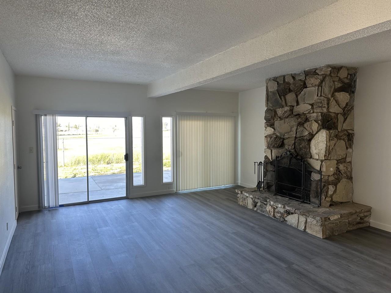 21331 Heather Pl #1 - Photo 5 of 17