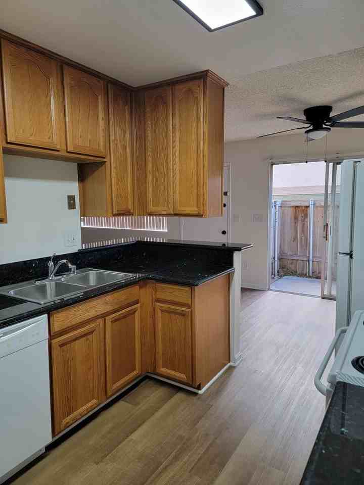 3295 Caminito Quixote - Photo 3 of 17