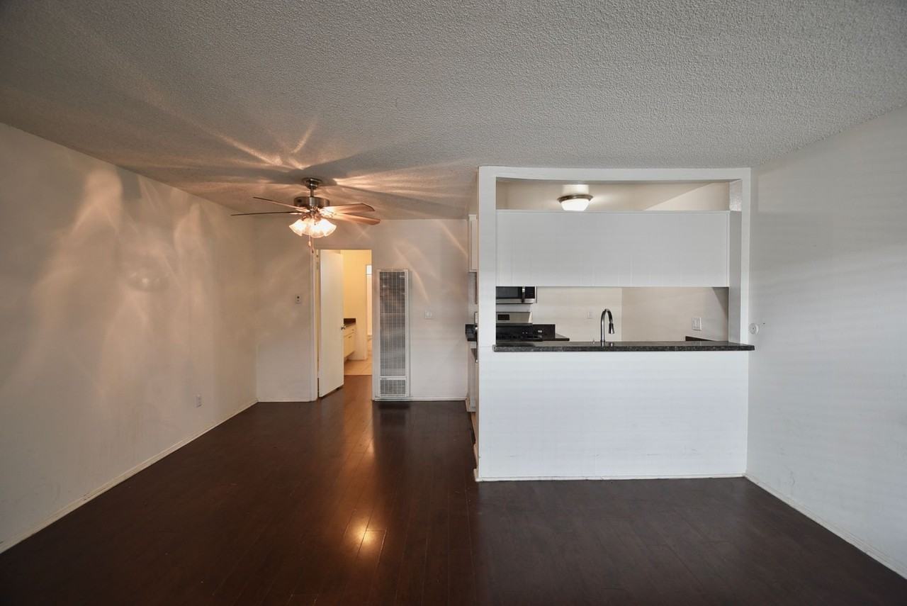 14142 - Photo 4 of 26