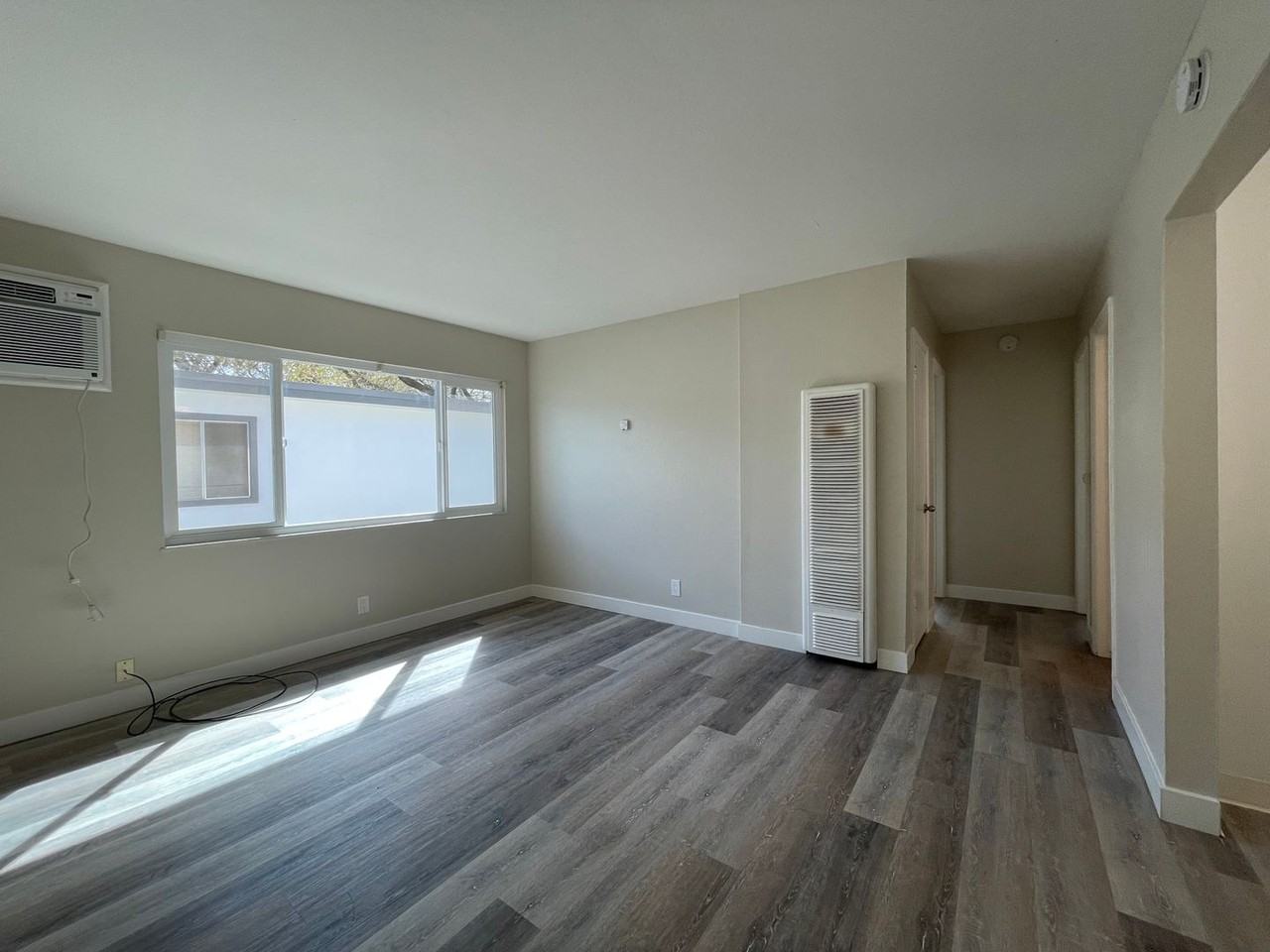 2307 I Street - Photo 3 of 17